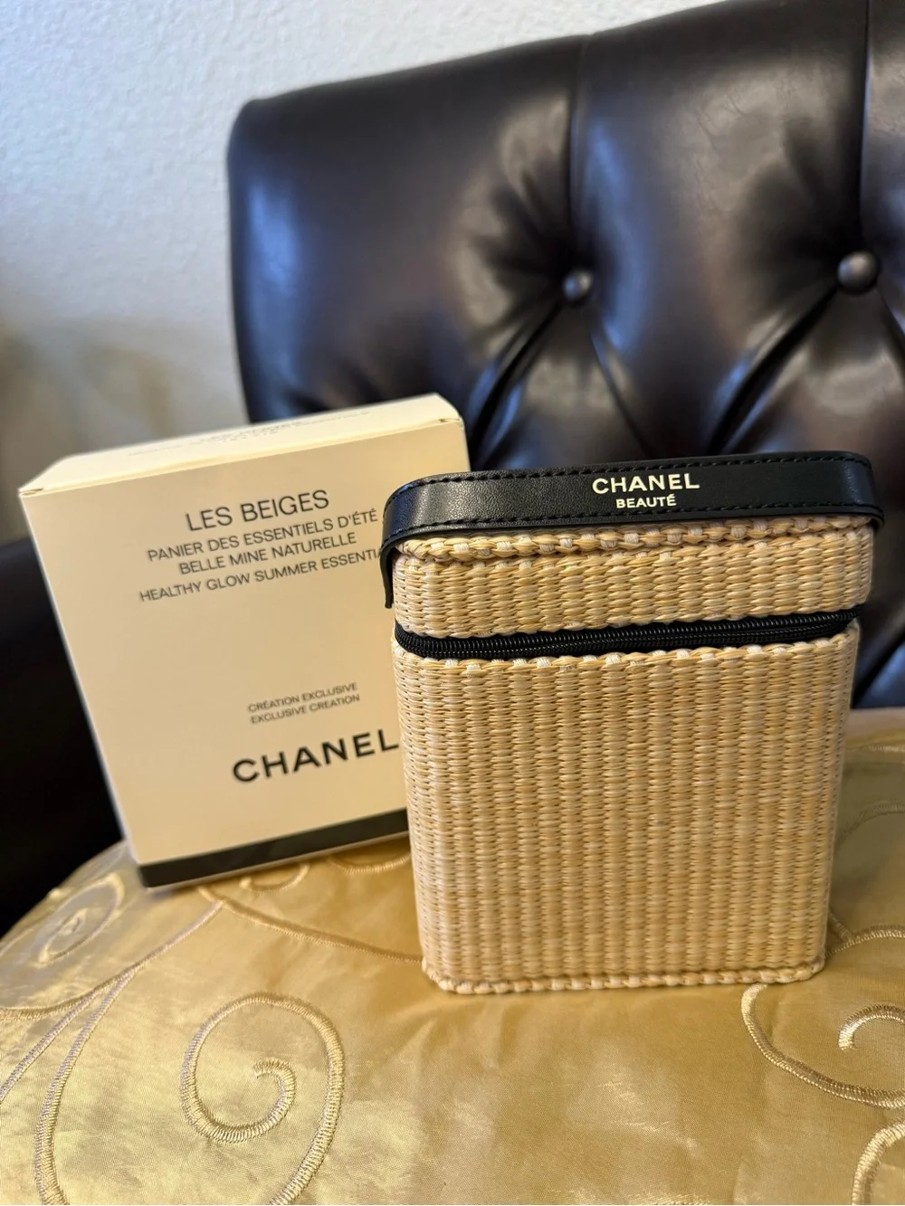 NIB CHANEL BEAUTE 2026 Les Beiges Woven Wicker Mini Vanity/Cosmetic Case